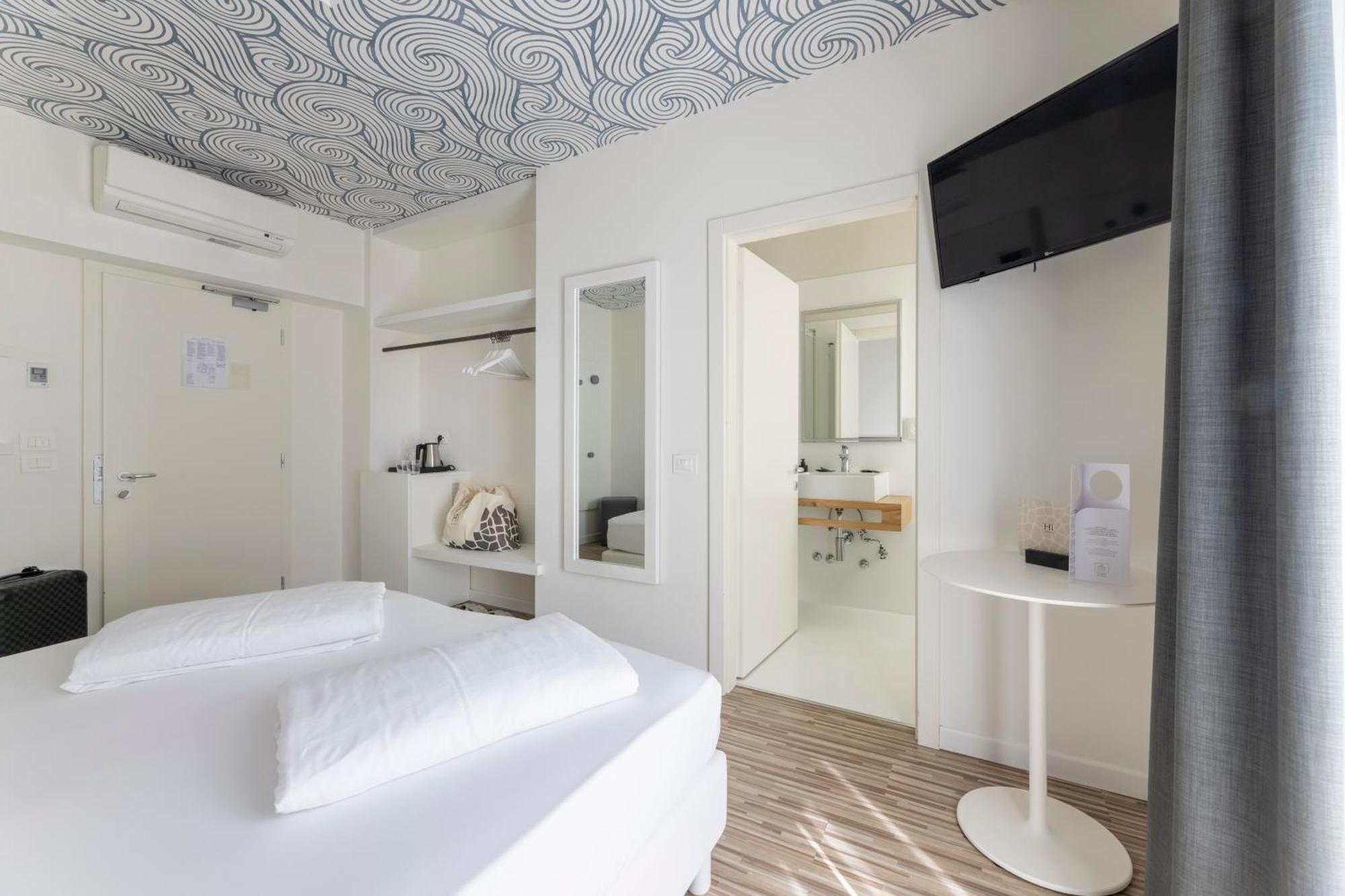 Hi Hotels Torbole - Pool & Spa توربولي المظهر الخارجي الصورة