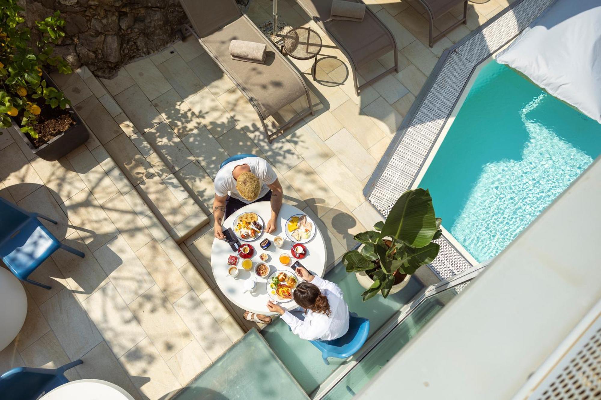 Hi Hotels Torbole - Pool & Spa توربولي المظهر الخارجي الصورة