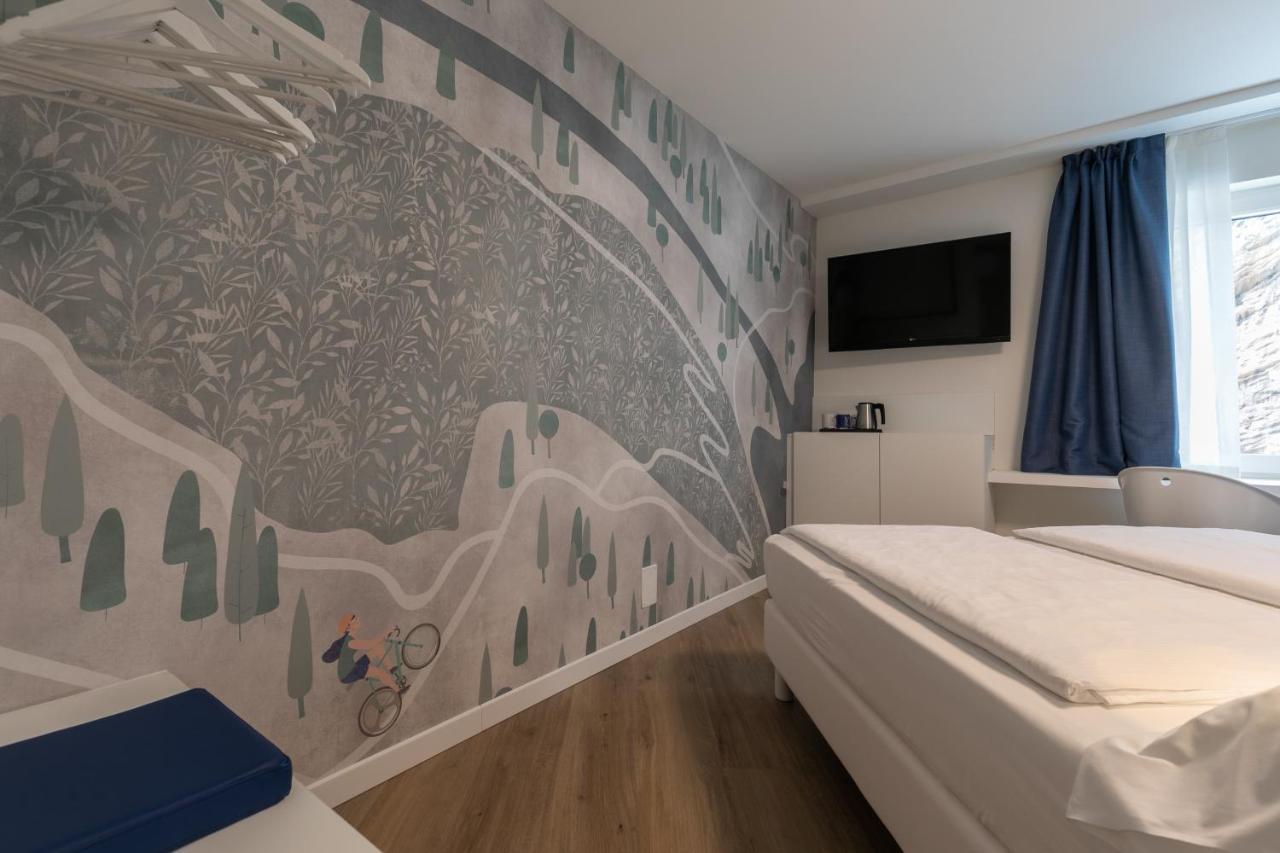 Hi Hotels Torbole - Pool & Spa توربولي المظهر الخارجي الصورة